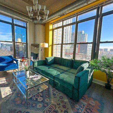 Bright 2Br Luxury Corner Suite With Optional Parking Sleeps 6 Guests Near Mccormick Place And Soldier Field 芝加哥 外观 照片