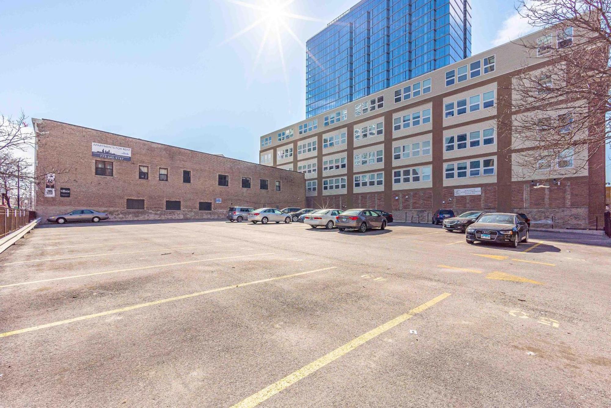 Bright 2Br Luxury Corner Suite With Optional Parking Sleeps 6 Guests Near Mccormick Place And Soldier Field 芝加哥 外观 照片
