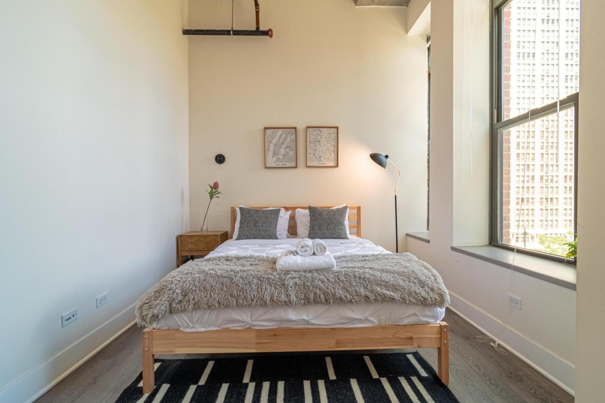 Bright 2Br Luxury Corner Suite With Optional Parking Sleeps 6 Guests Near Mccormick Place And Soldier Field 芝加哥 外观 照片